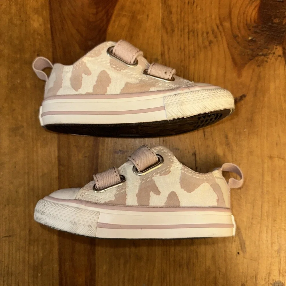 Converse Toddler All Star Pink Easy Slip-Ons‎ Chuck Taylor Sneakers Leopard Sz 5